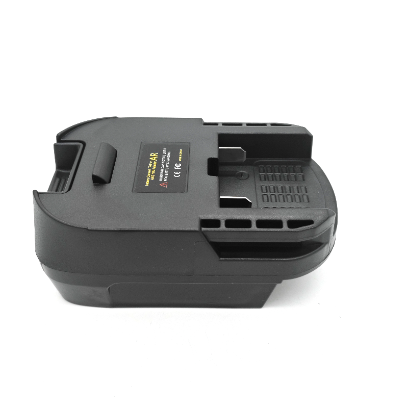 Adattatore per batterie Parksi - Power Tools Milwaukee recensione e prezzo