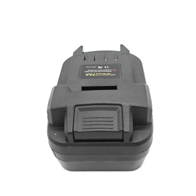 Adattatore per batterie Parksi - Power Tools Milwaukee recensione e prezzo